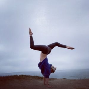 MEET YOUR POSHER: Cola